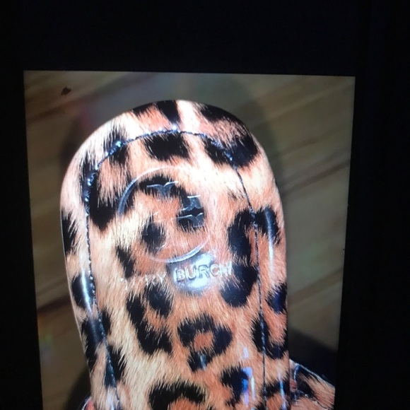 SIZE 10.5 (41) LEOPARD 🐆 TORY BURCH SANDALS - Picture 3 of 7